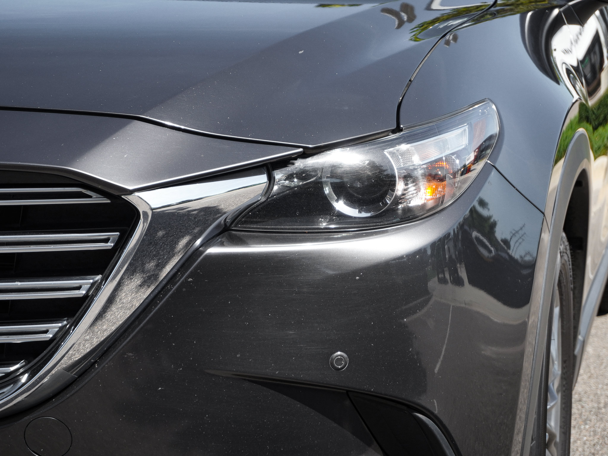 Used 2018 MAZDA CX-9 Touring w/ Touring Premium Package FWD image 6