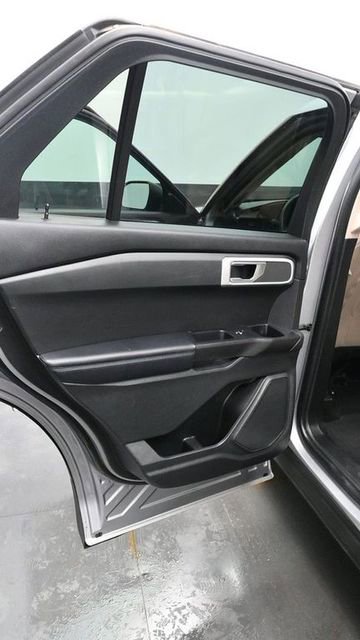 Used 2021 Ford Explorer 4WD image 17