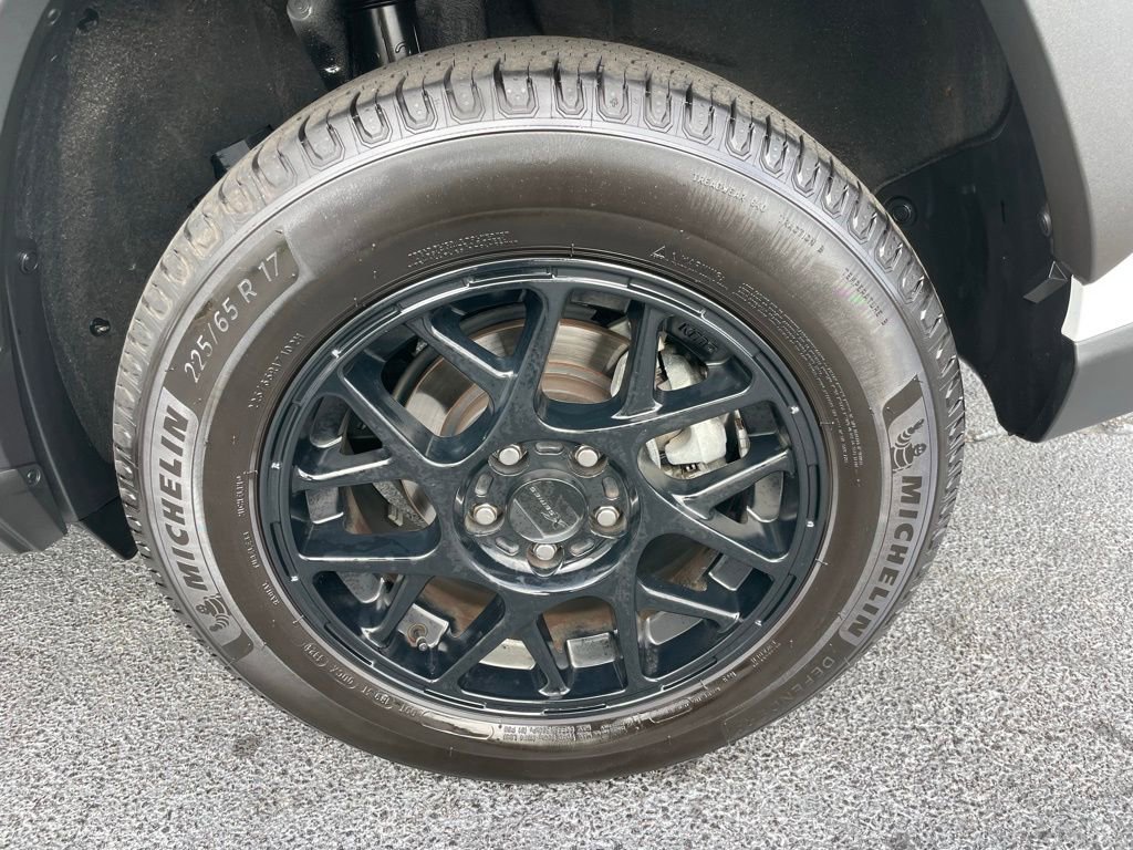 Used 2021 Toyota RAV4 XLE image 42