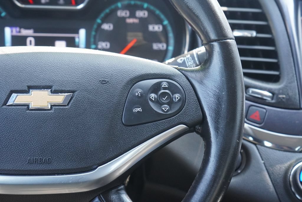 Used 2018 Chevrolet Impala Premier FWD image 12