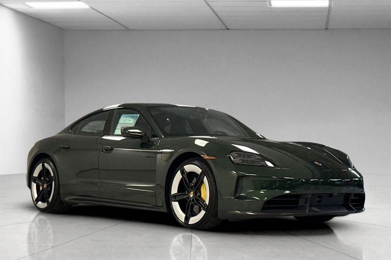 New 2025 Porsche Taycan GTS image 58