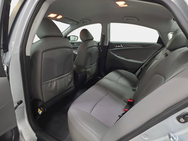 Used 2012 Hyundai Sonata SE image 12