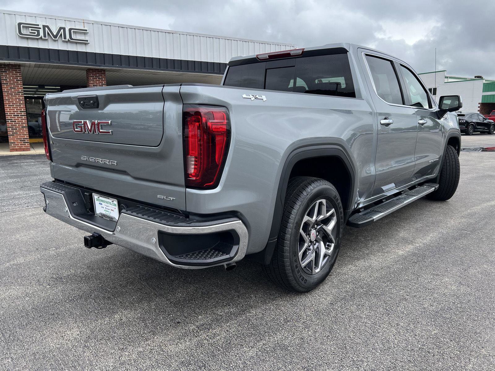 New 2025 GMC Sierra 1500 SLT w/ SLT Premium Plus Package image 6