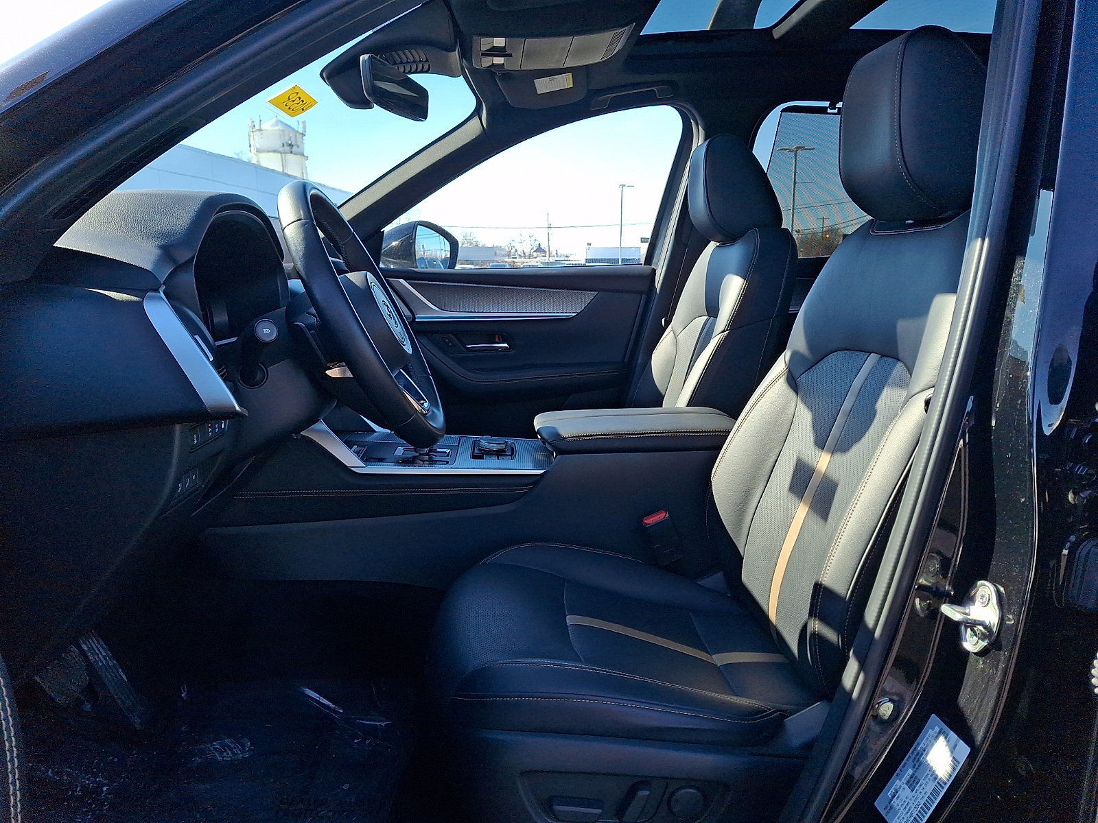 Certified 2024 MAZDA CX-90 Plug-In Hybrid w/ Premium Plus image 16