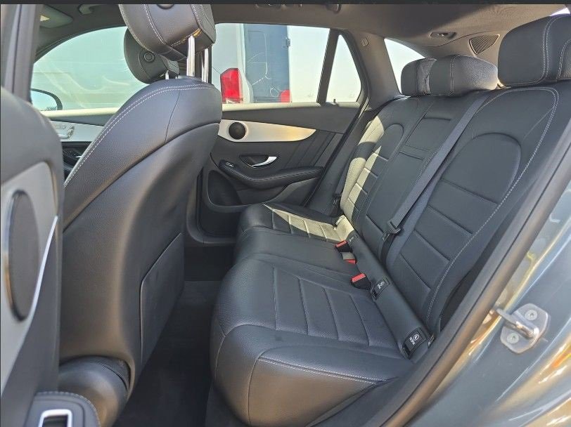 Used 2019 Mercedes-Benz GLC 300 4MATIC w/ Multimedia Package image 30