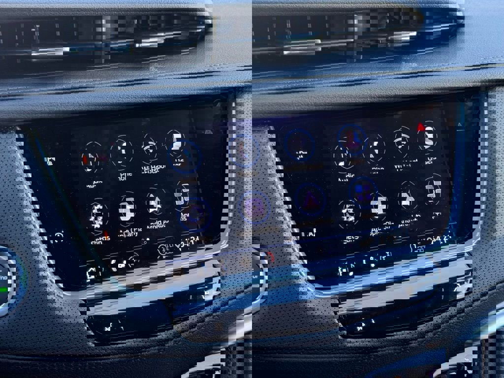 New 2026 Cadillac XT5 Luxury image 32