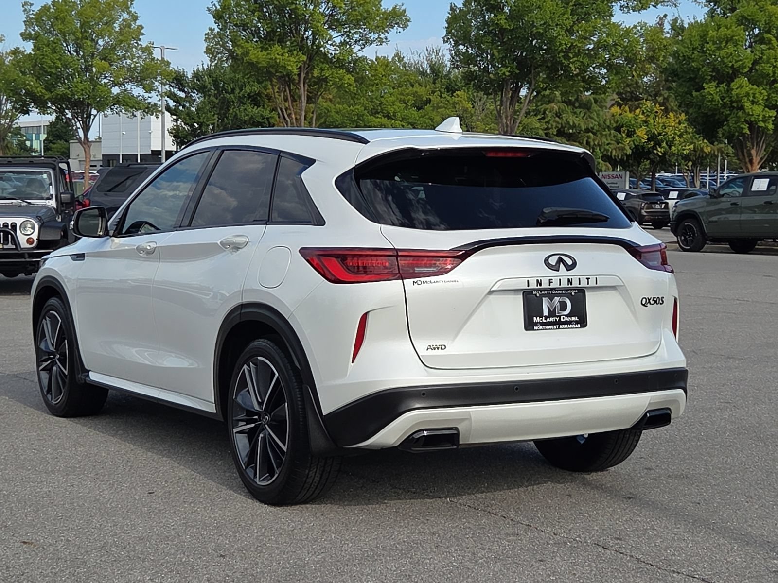 Used 2024 INFINITI QX50 Sport AWD/4WD image 4