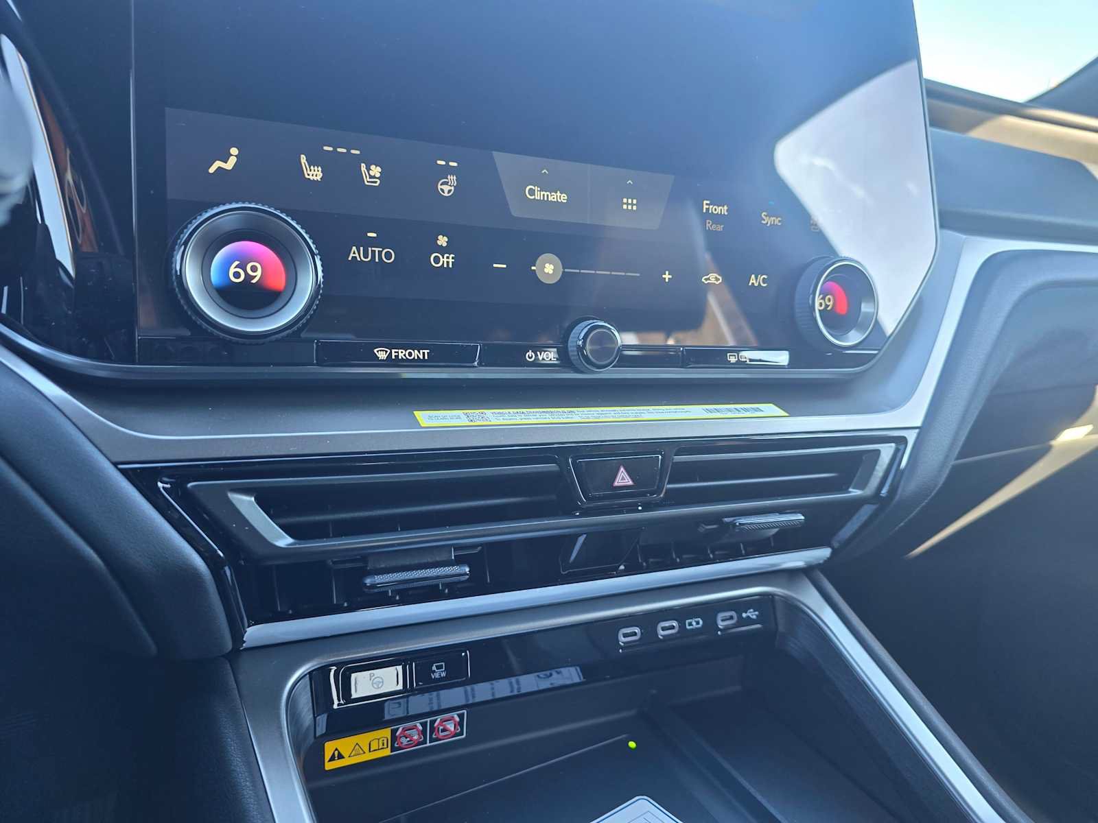 New 2026 Lexus TX 350 AWD image 32