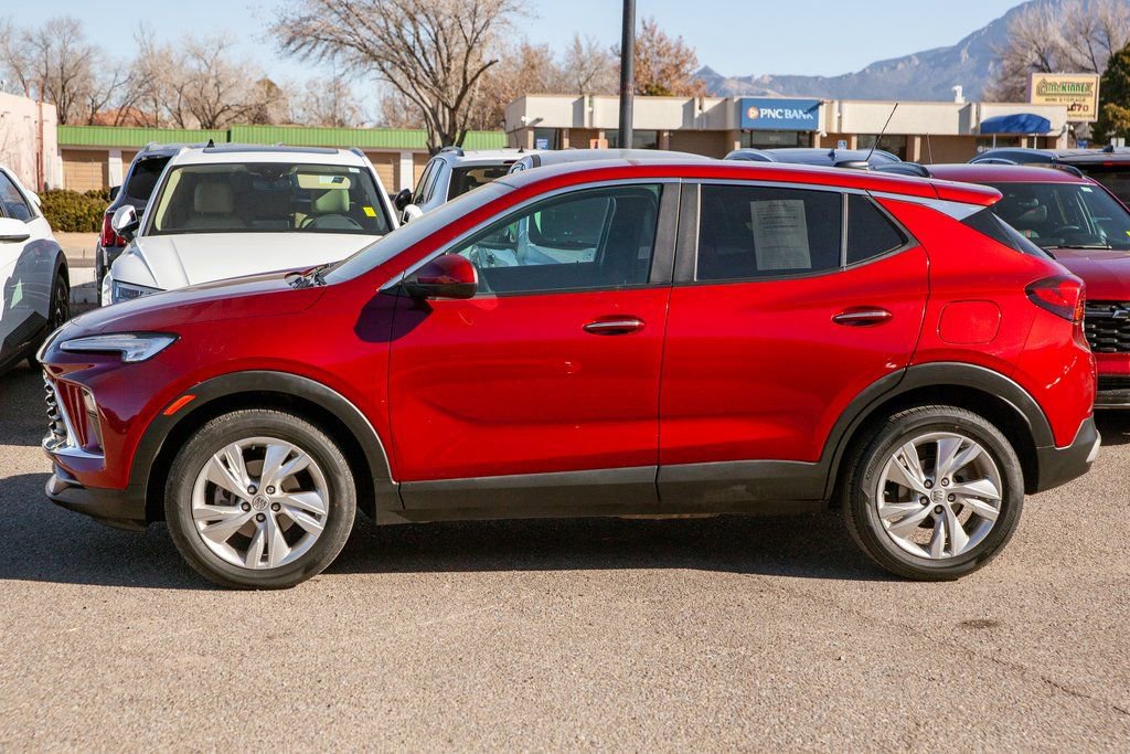 Used 2024 Buick Encore GX Preferred image 8