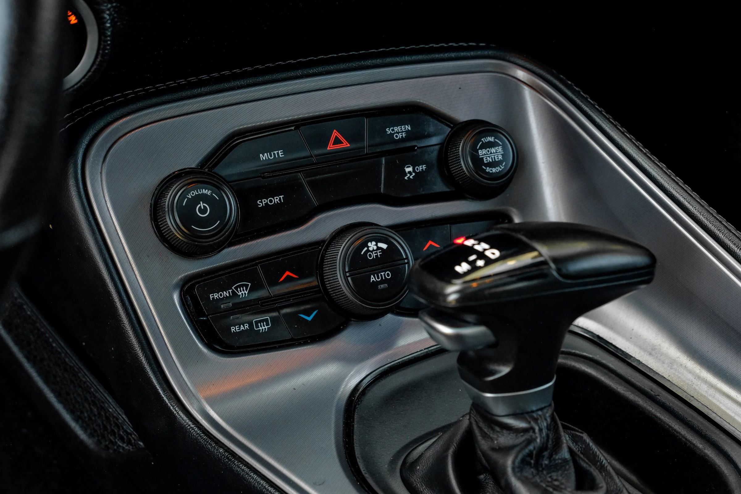 Used 2023 Dodge Challenger SXT w/ Blacktop Package image 29