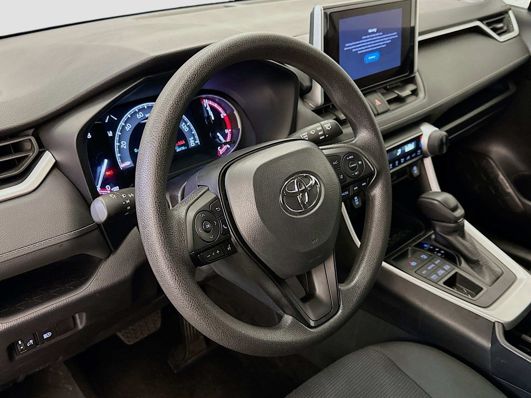 Used 2025 Toyota RAV4 LE image 18