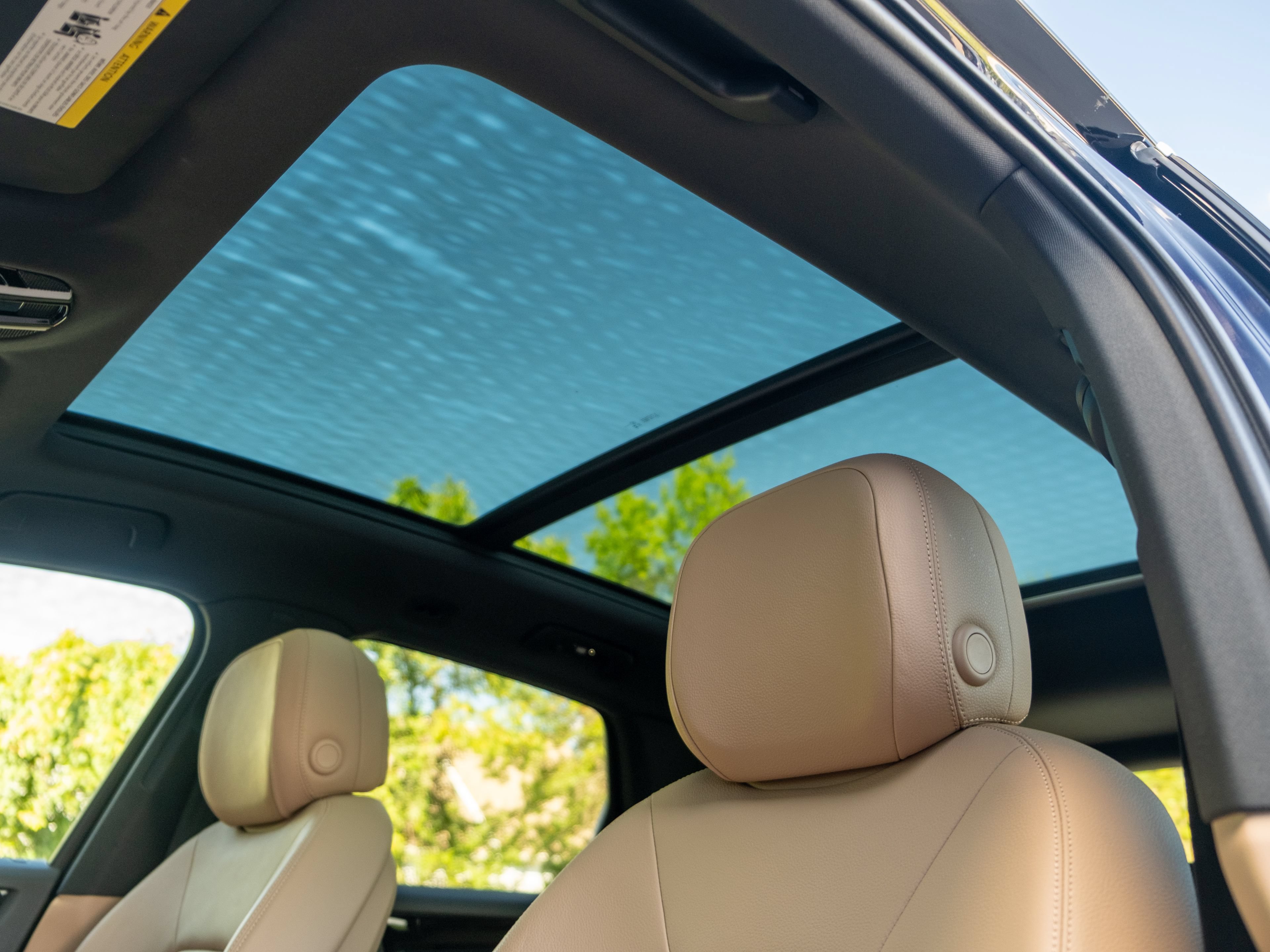 Certified 2023 Porsche Cayenne AWD/4WD image 36