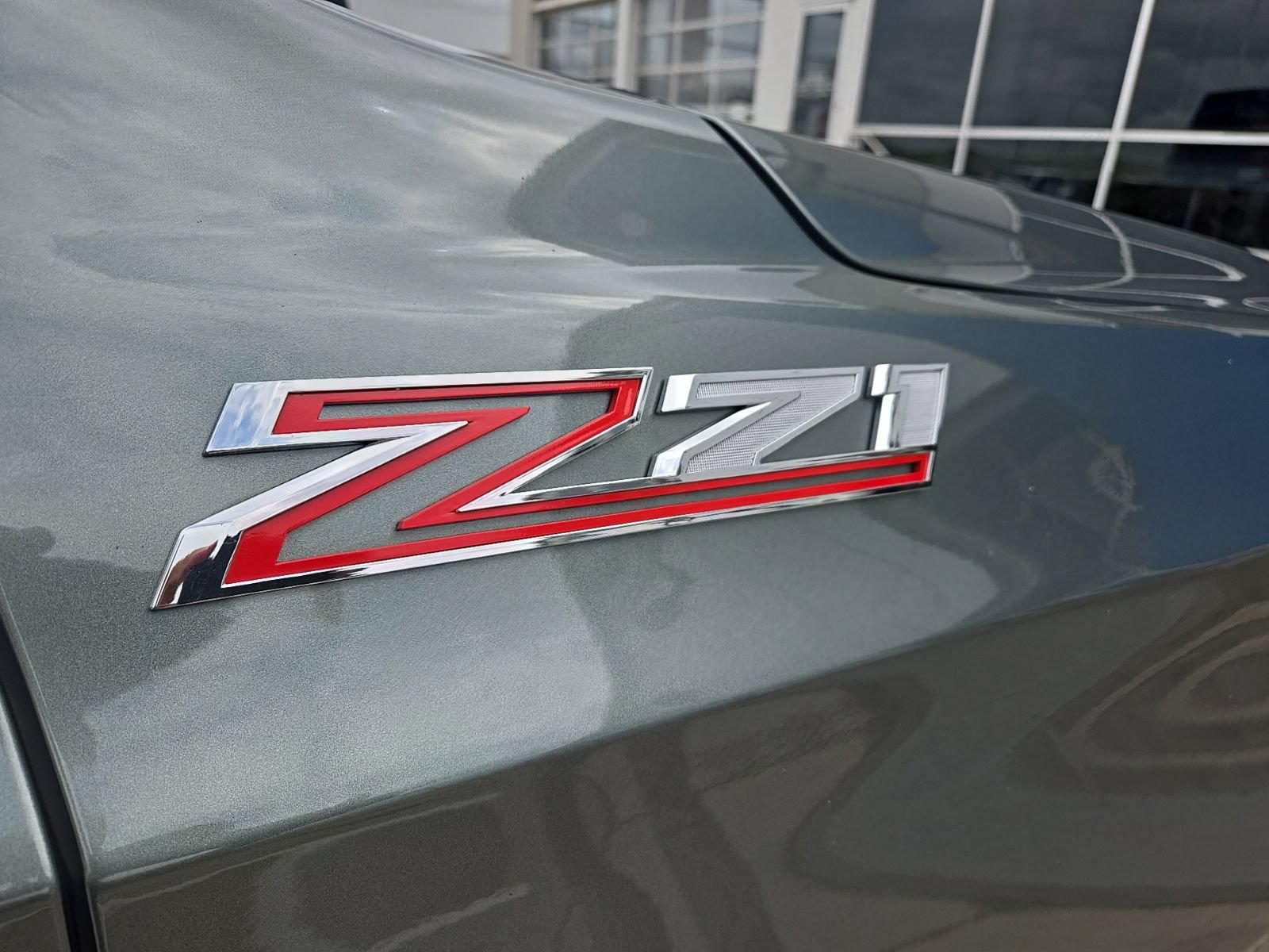 Used 2024 Chevrolet Tahoe Z71 w/ Z71 Off-Road Package AWD/4WD image 7