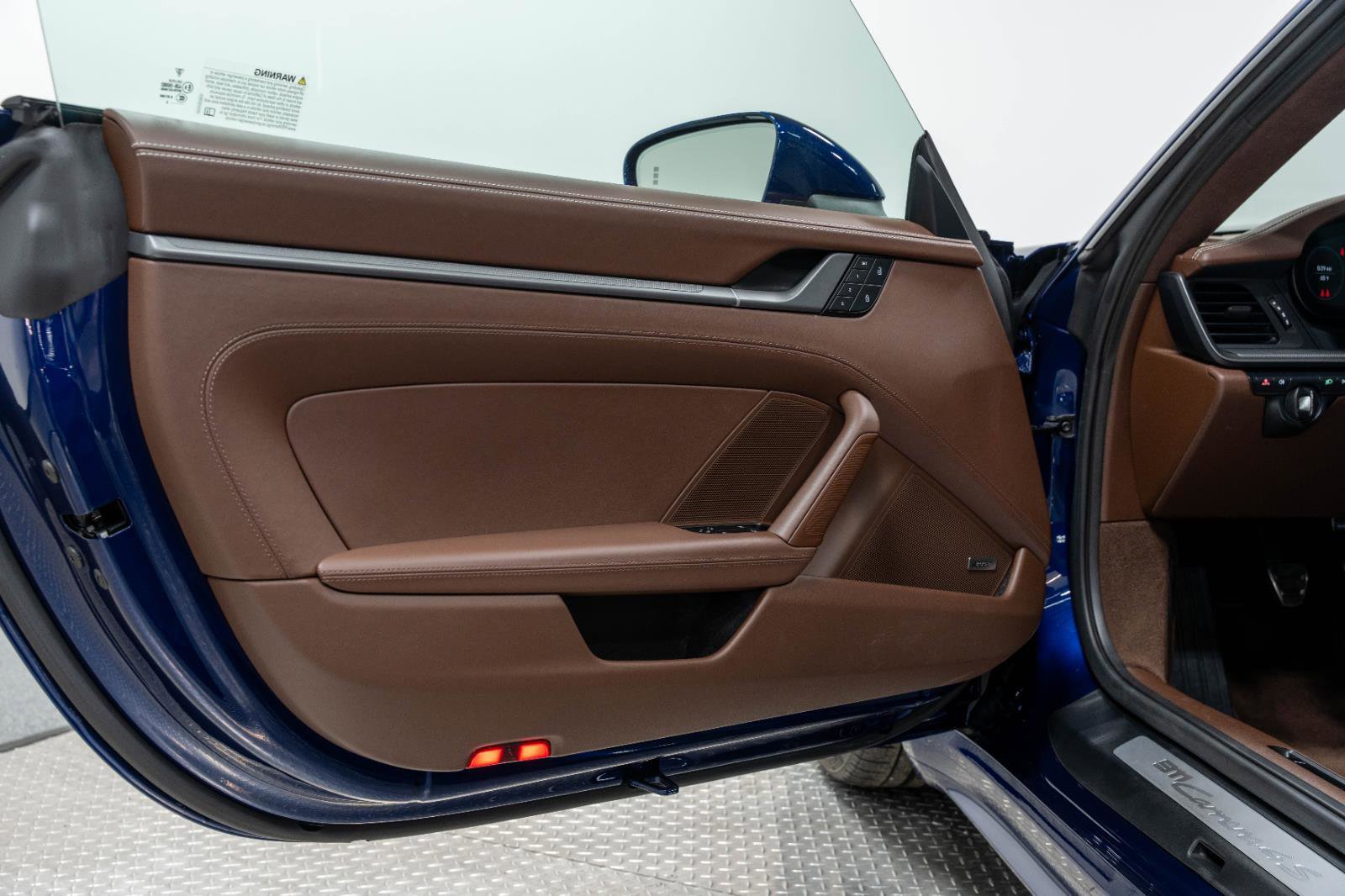Used 2024 Porsche 911 Carrera 4S image 94
