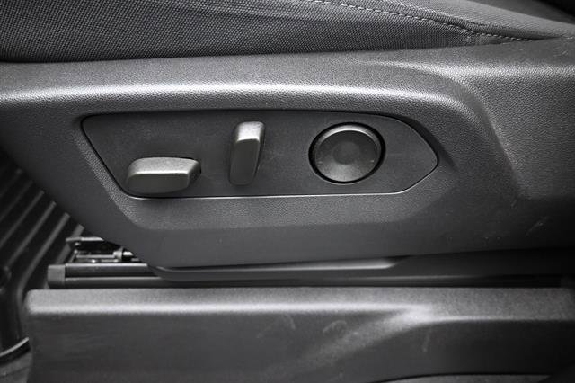 Used 2025 Chevrolet Silverado 2500 Custom w/ Custom Value Package AWD/4WD image 7