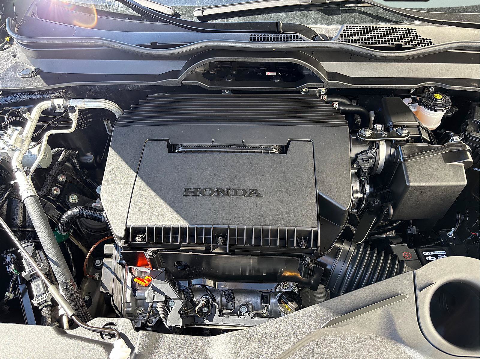 Certified 2023 Honda Pilot Sport image 7