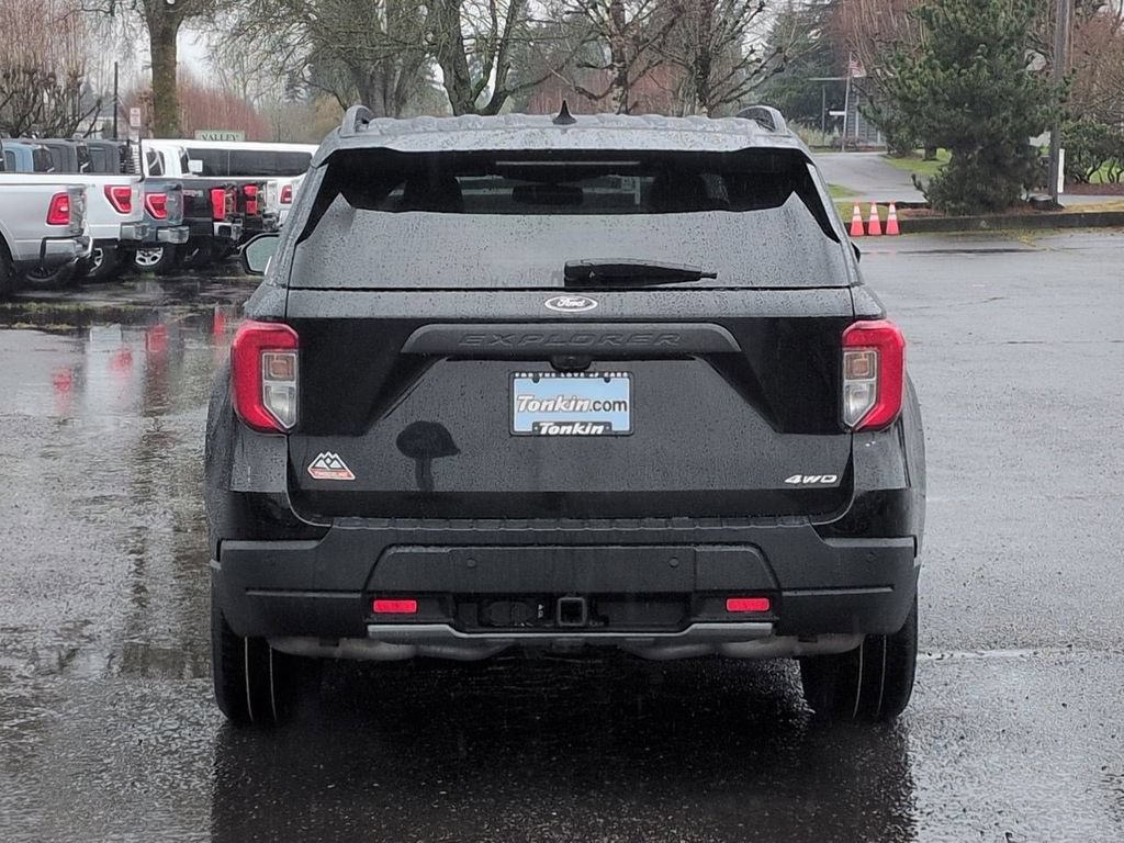 Used 2022 Ford Explorer Timberline w/ Timberline Technology Package AWD/4WD image 4