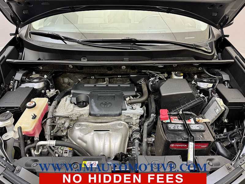 Used 2018 Toyota RAV4 XLE image 10