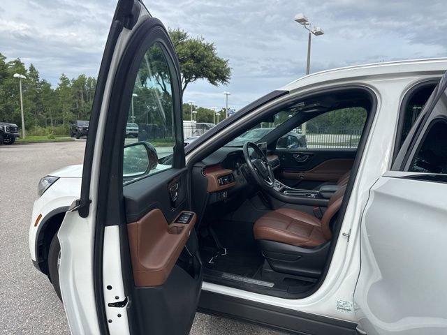 Used 2023 Lincoln Aviator Reserve w/ Elements Package Plus RWD image 14