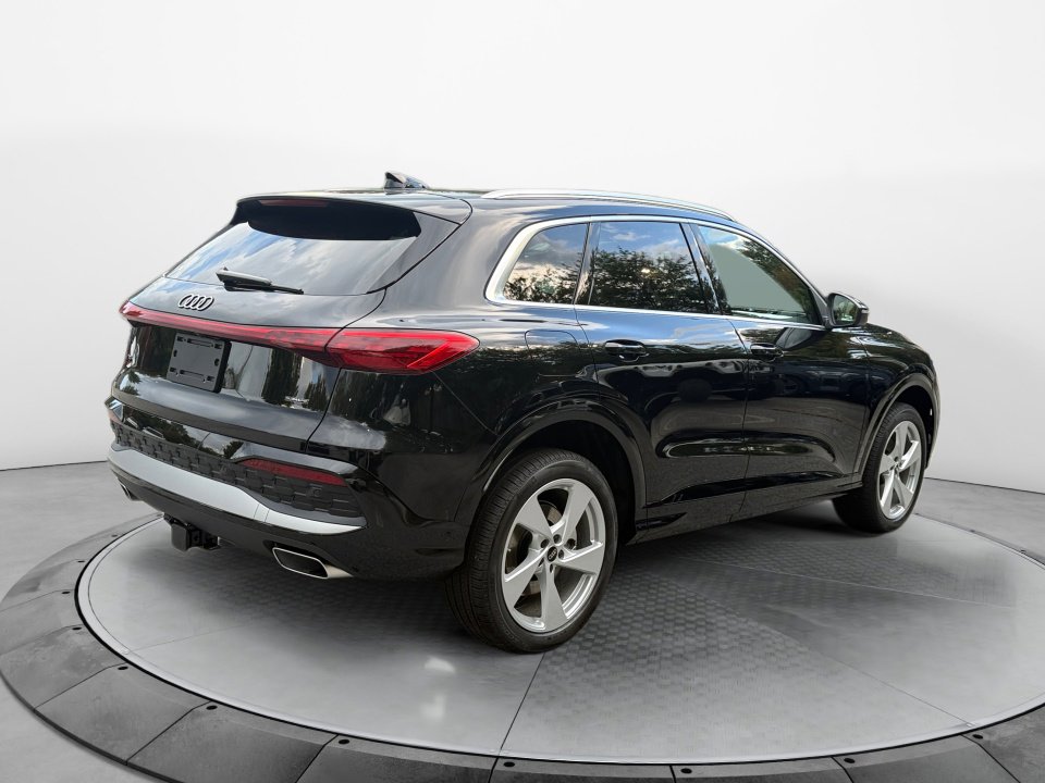 New 2025 Audi Q5 Premium Plus image 6