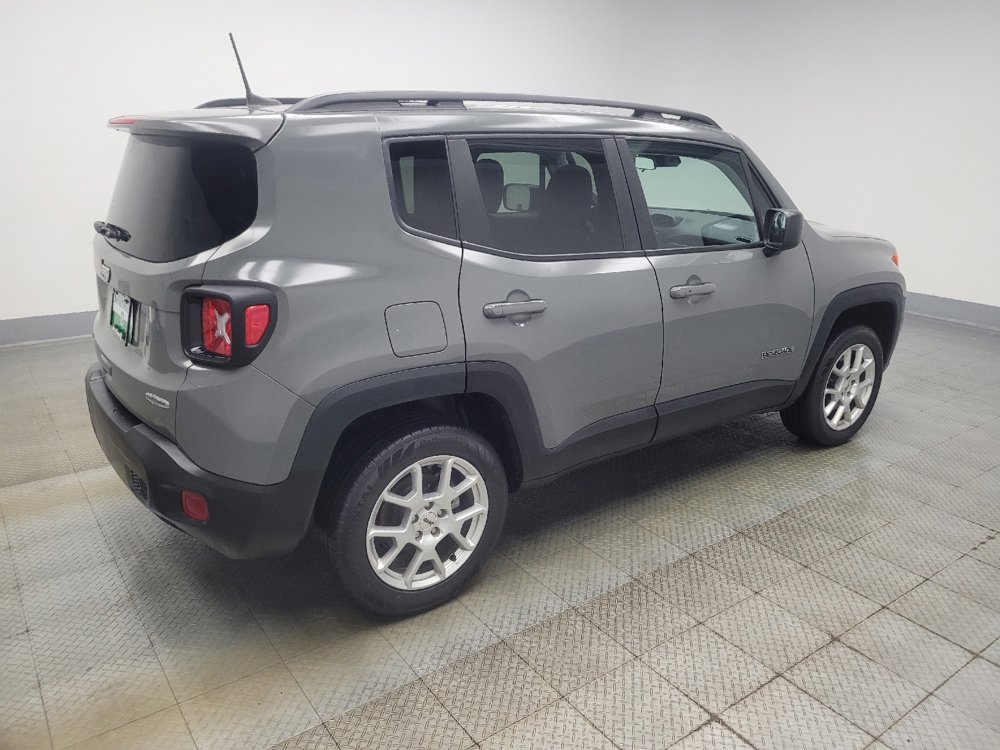 Used 2022 Jeep Renegade Latitude image 10