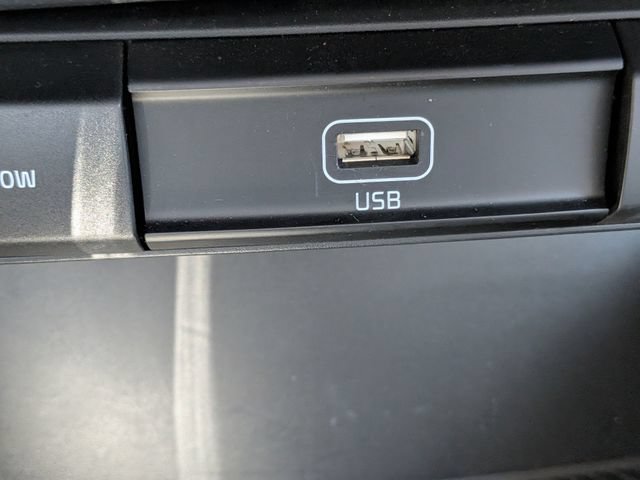 Used 2025 Kia Niro EX Touring FWD image 22