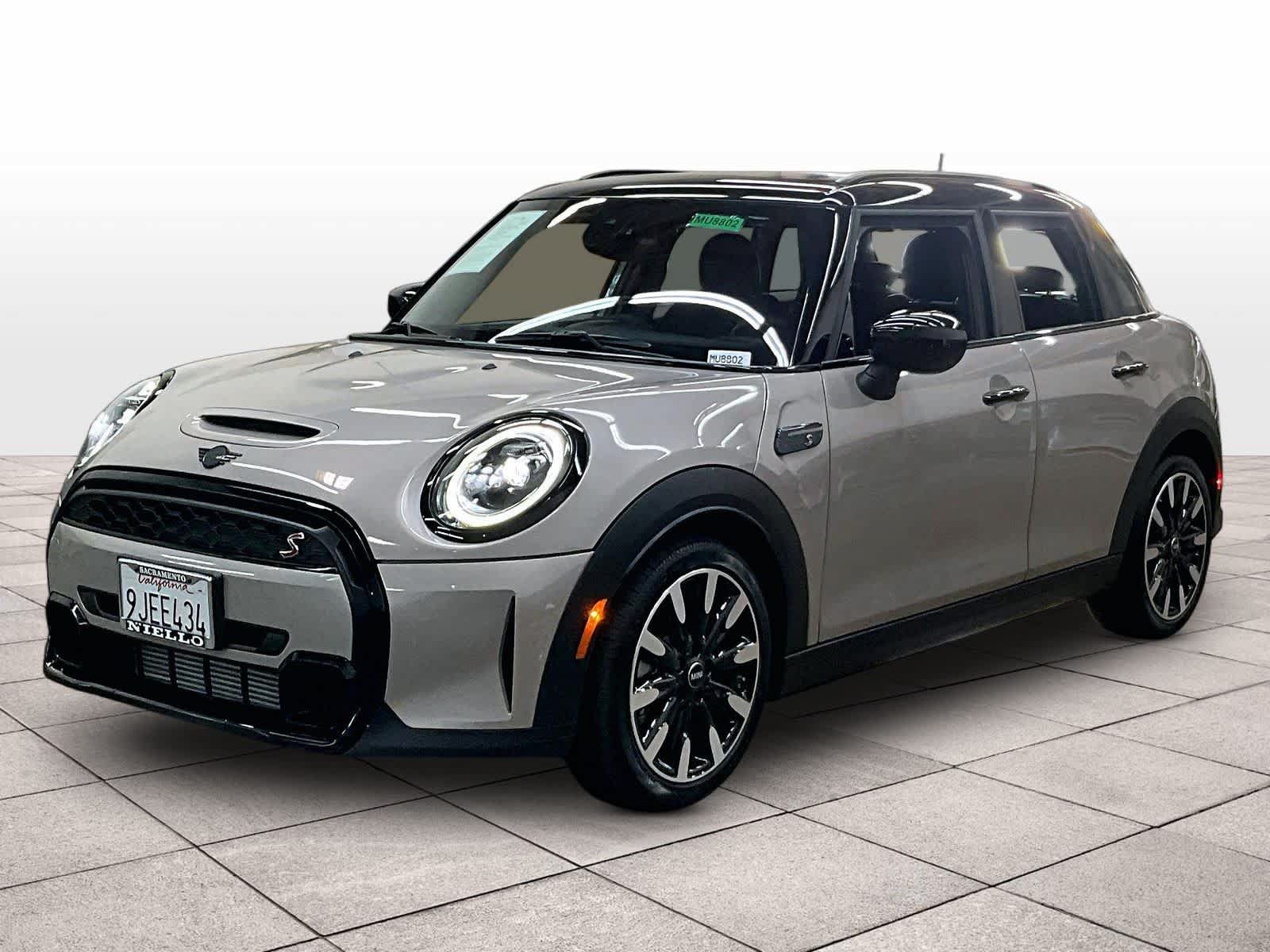 Used 2024 MINI Cooper S w/ Signature Upholstery Package FWD image 1
