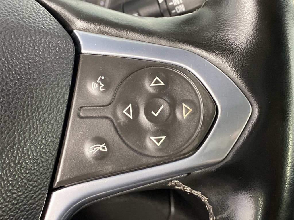 Used 2023 Chevrolet Traverse LT w/ LPO, Floor Liner Package AWD/4WD image 17