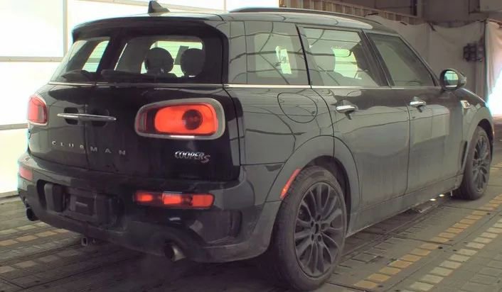 Used 2016 MINI Cooper Clubman S image 1
