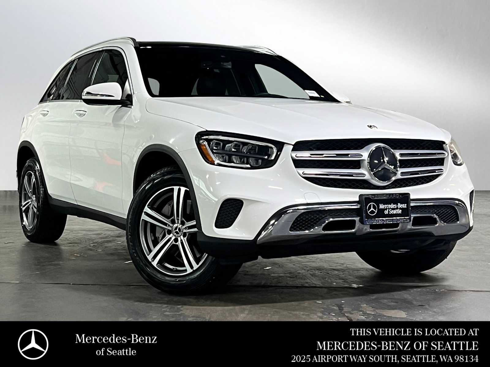 Used 2020 Mercedes-Benz GLC 300 4MATIC image 1