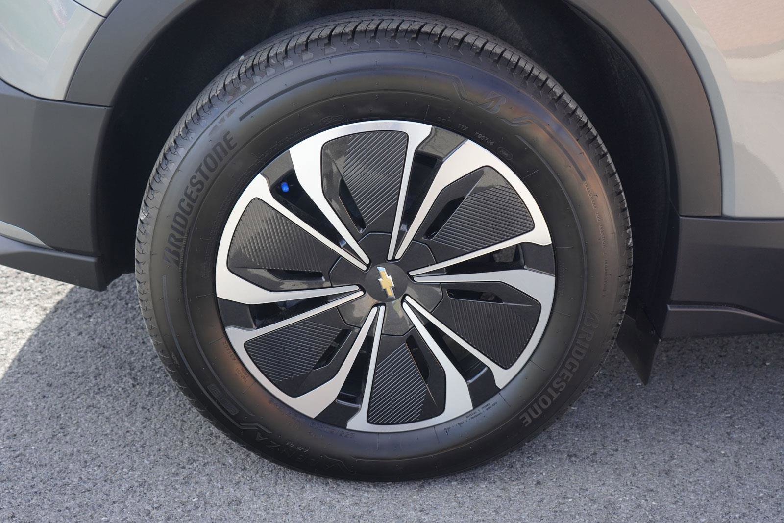 New 2026 Chevrolet Blazer EV LT FWD image 12