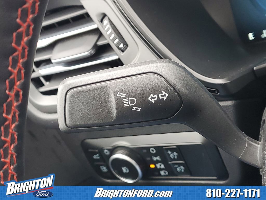 Used 2024 Ford Escape ST-Line Elite w/ Premium Technology Package image 21