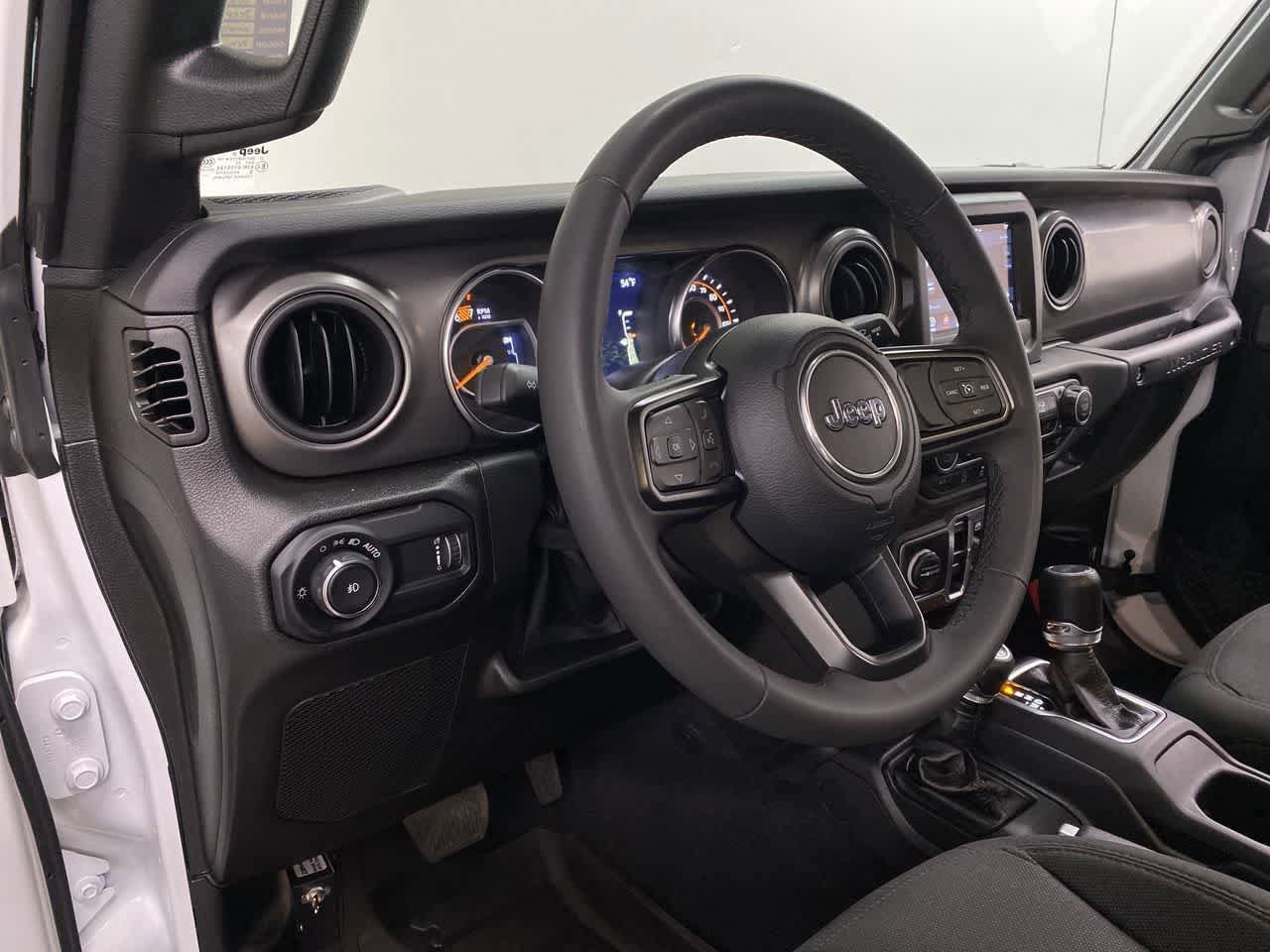 Used 2023 Jeep Wrangler Sport S AWD/4WD image 2