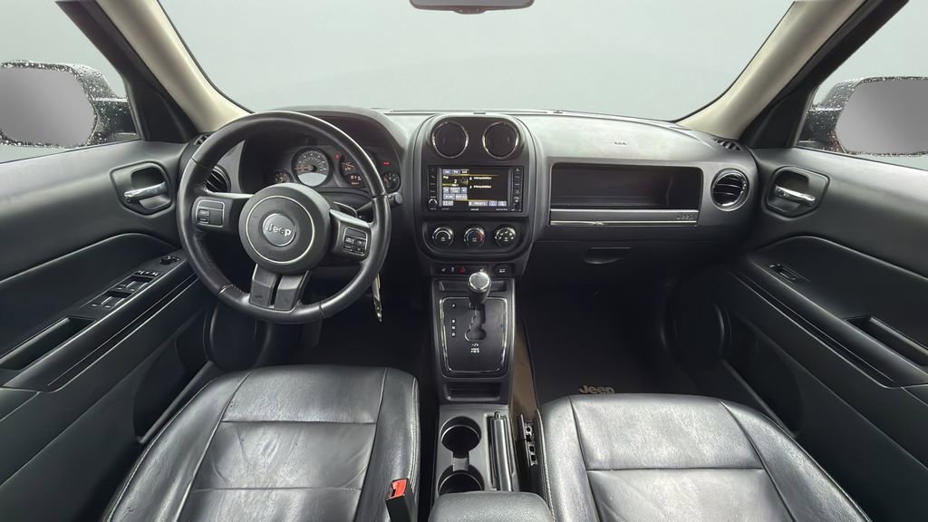 Used 2017 Jeep Patriot High Altitude AWD/4WD image 15