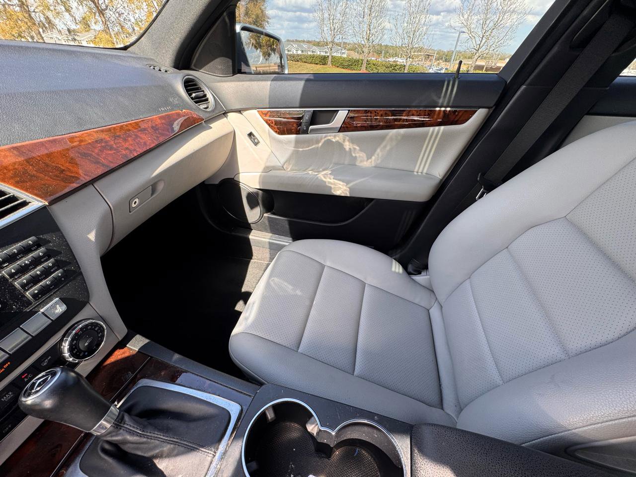 Used 2013 Mercedes-Benz C 250 Sport image 21