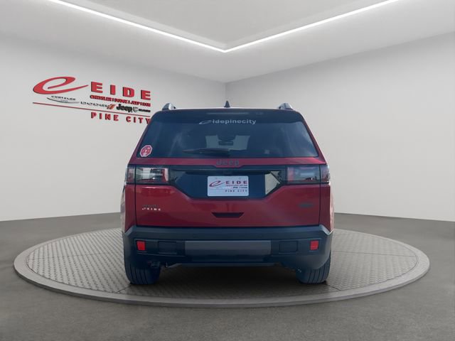 New 2026 Jeep Cherokee Overland image 4