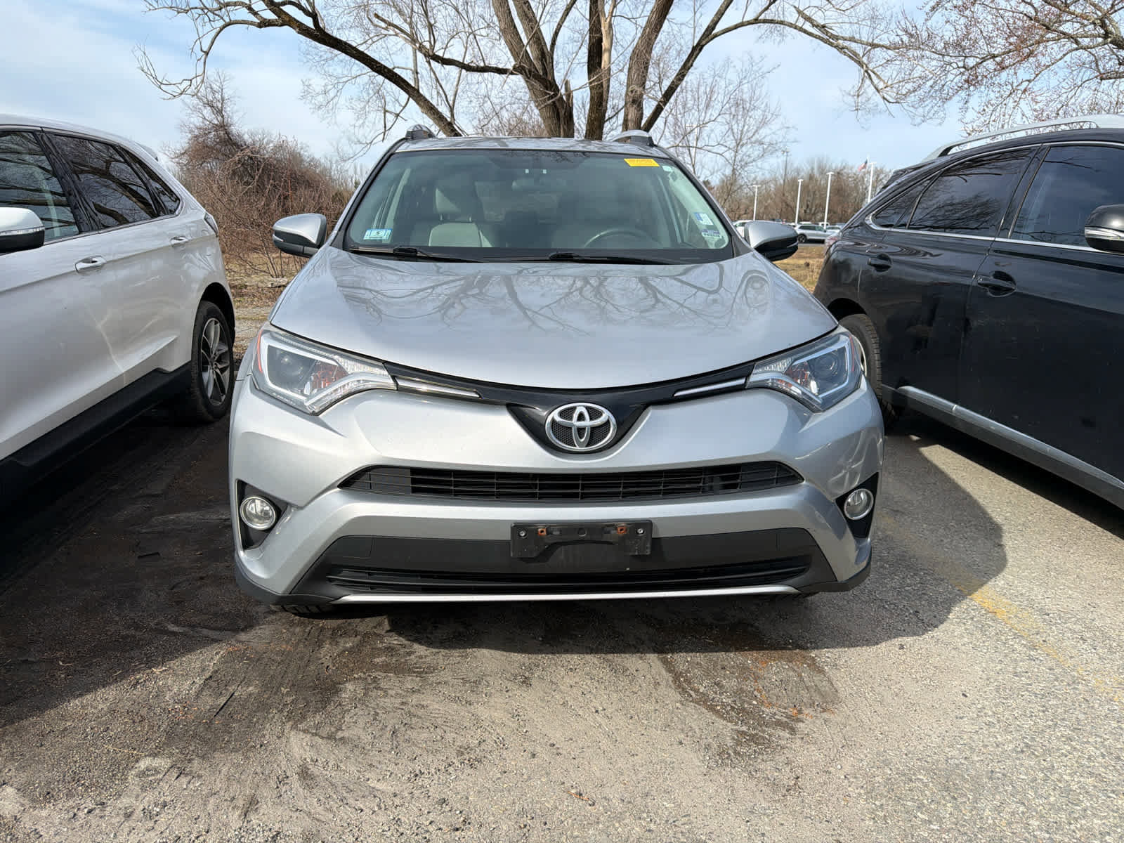 Used 2016 Toyota RAV4 XLE image 2