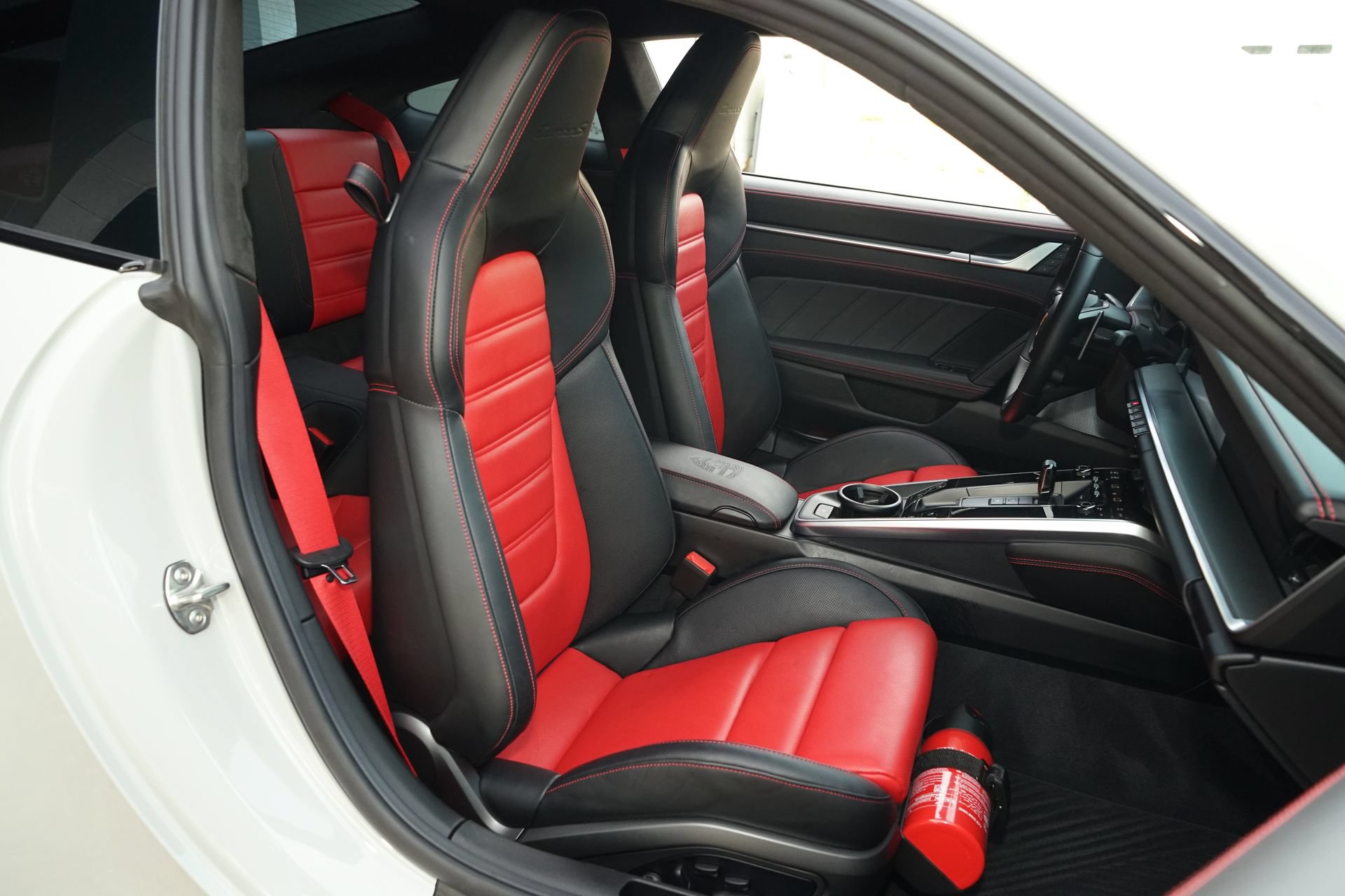 Used 2024 Porsche 911 Turbo S AWD/4WD image 12