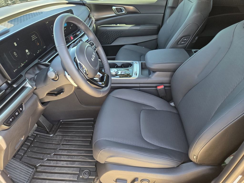 Certified 2026 Kia Carnival SX Prestige image 12