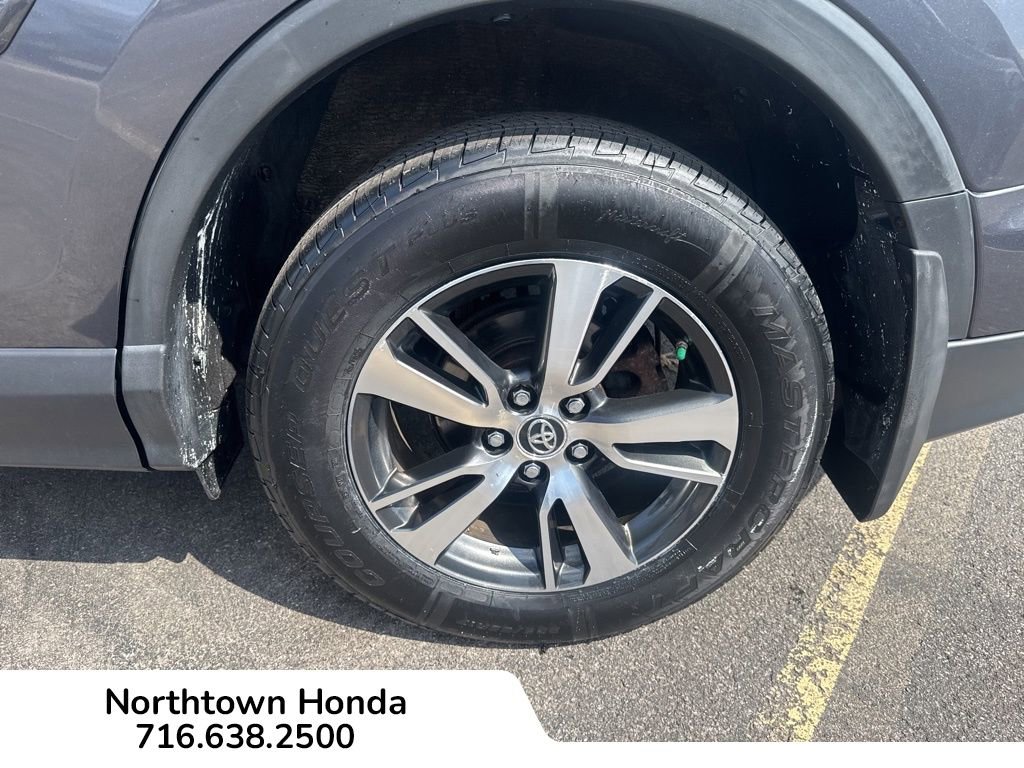 Used 2018 Toyota RAV4 XLE w/ Plus Extra Value Package image 12