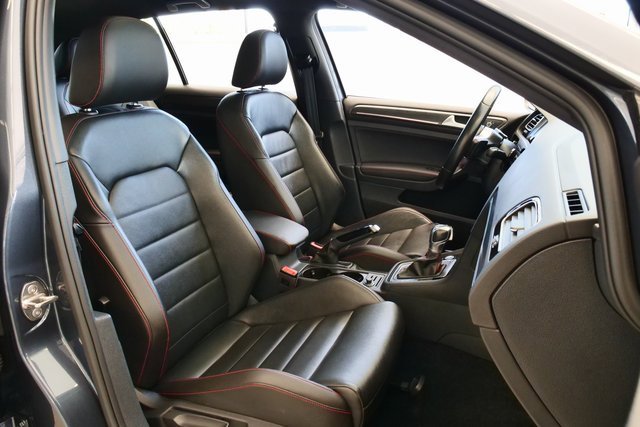 Used 2019 Volkswagen GTI Autobahn image 15