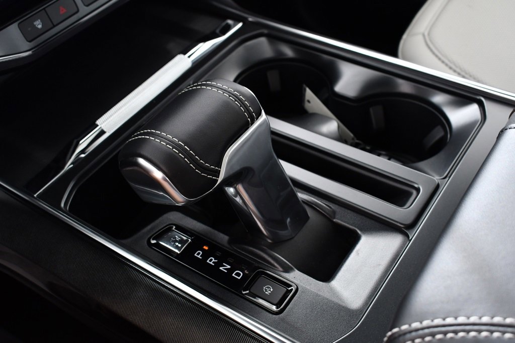 New 2025 Ford F150 Lightning Platinum image 34