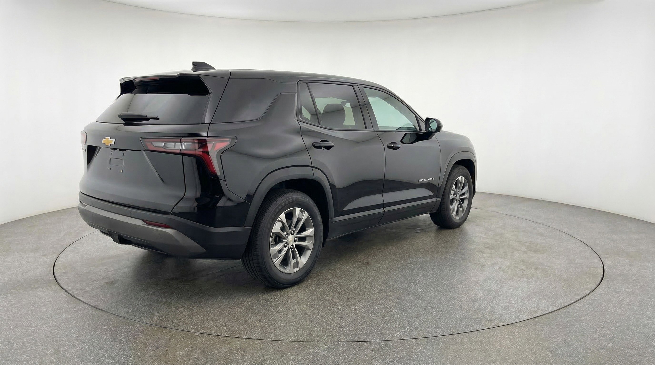 Used 2025 Chevrolet Equinox LT image 9