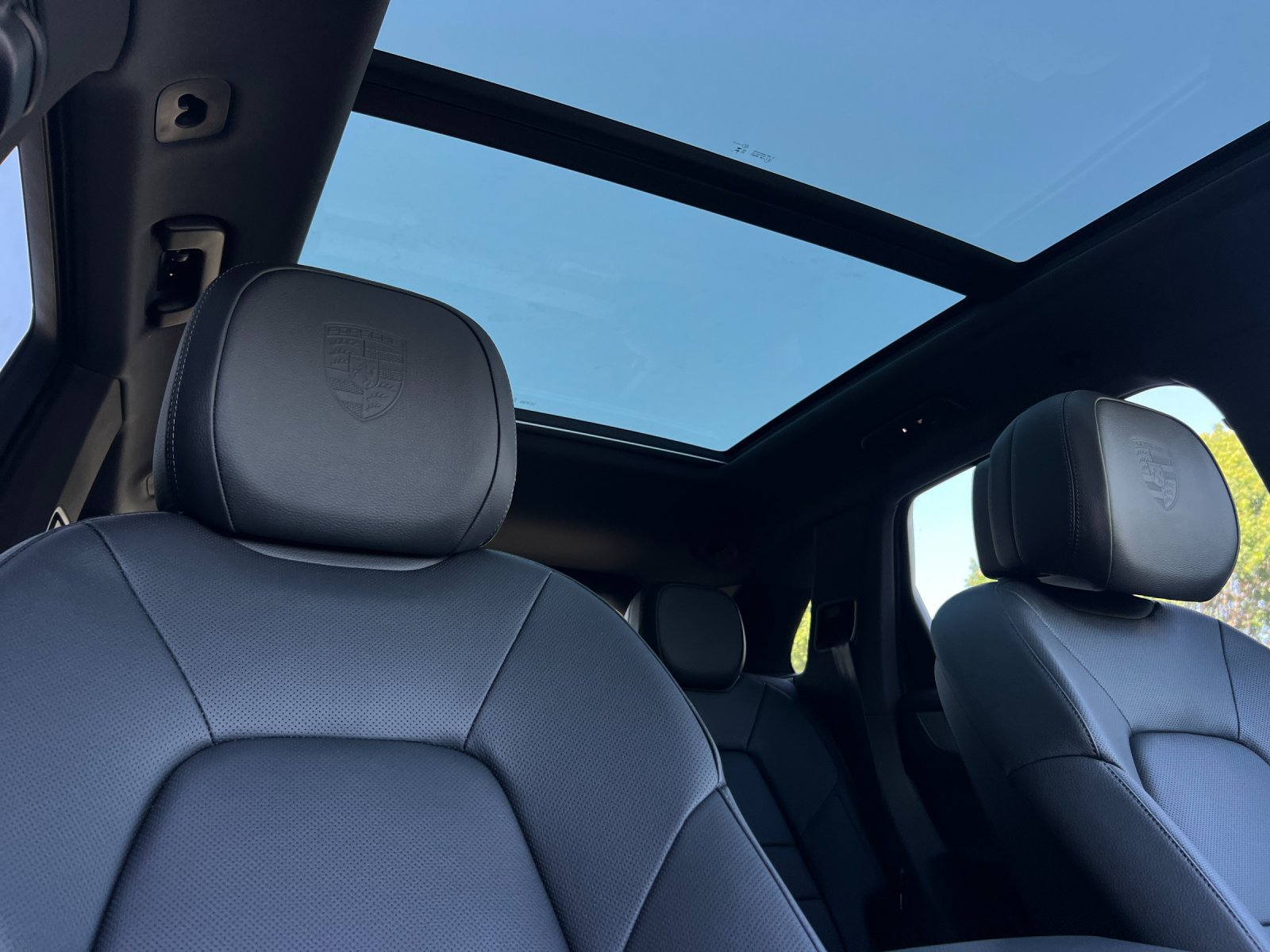 New 2026 Porsche Cayenne S AWD/4WD image 17