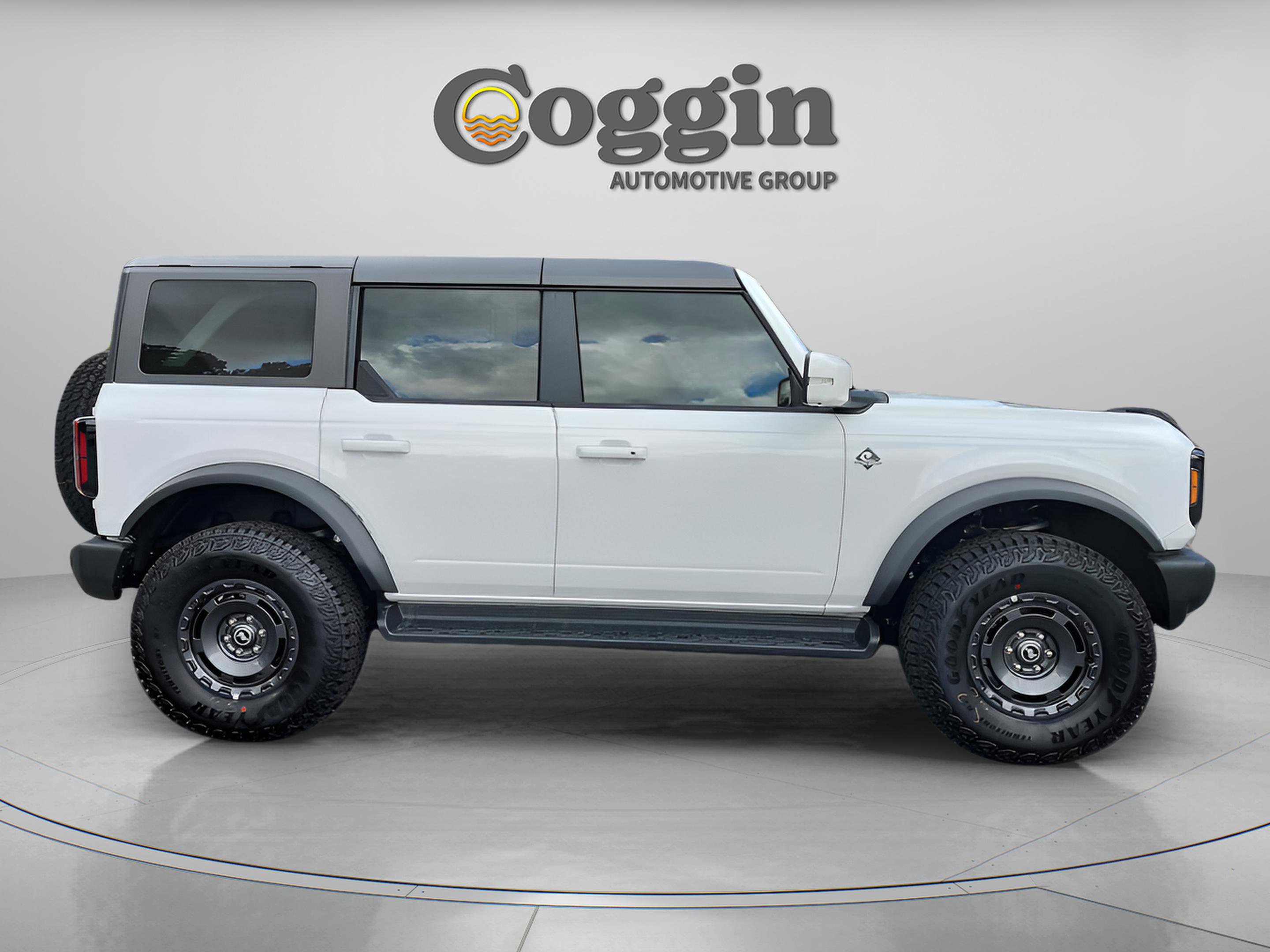 New 2025 Ford Bronco Outer Banks w/ Sasquatch Package image 6