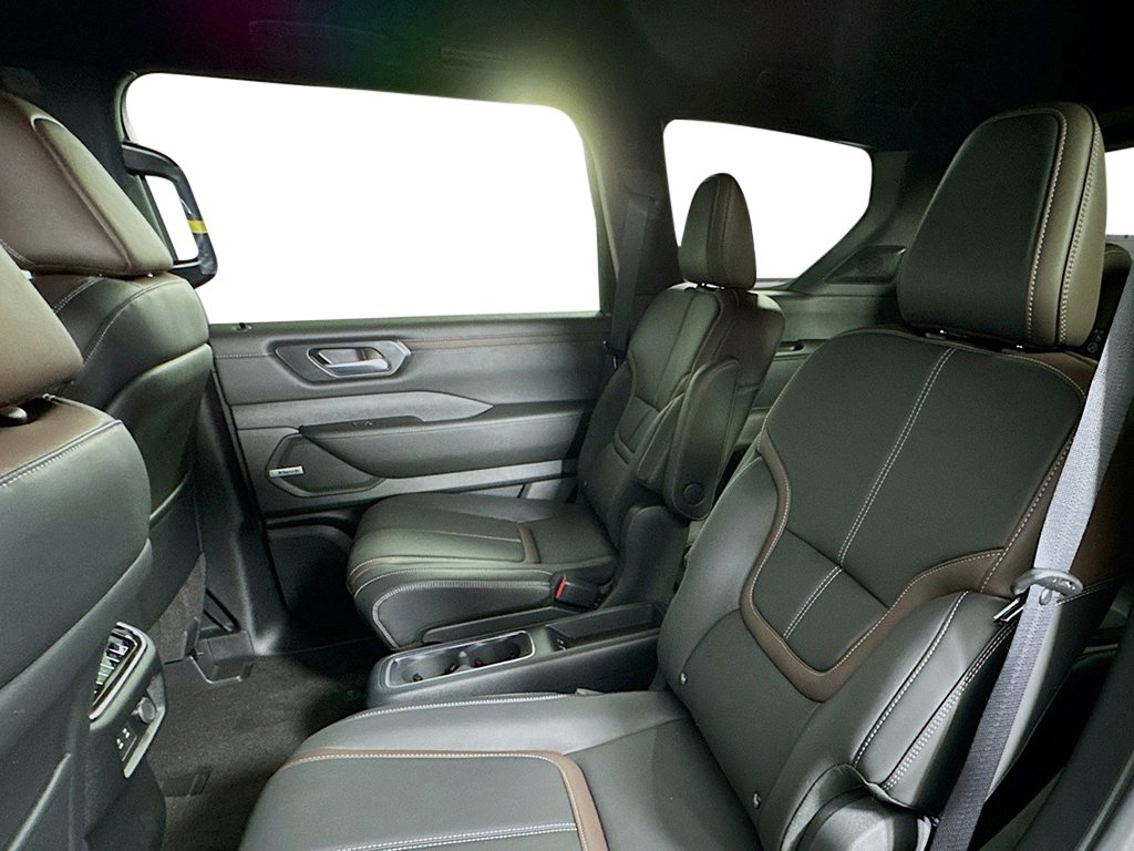 New 2026 Nissan Armada SL w/ Captain's Chari Seat Package image 23