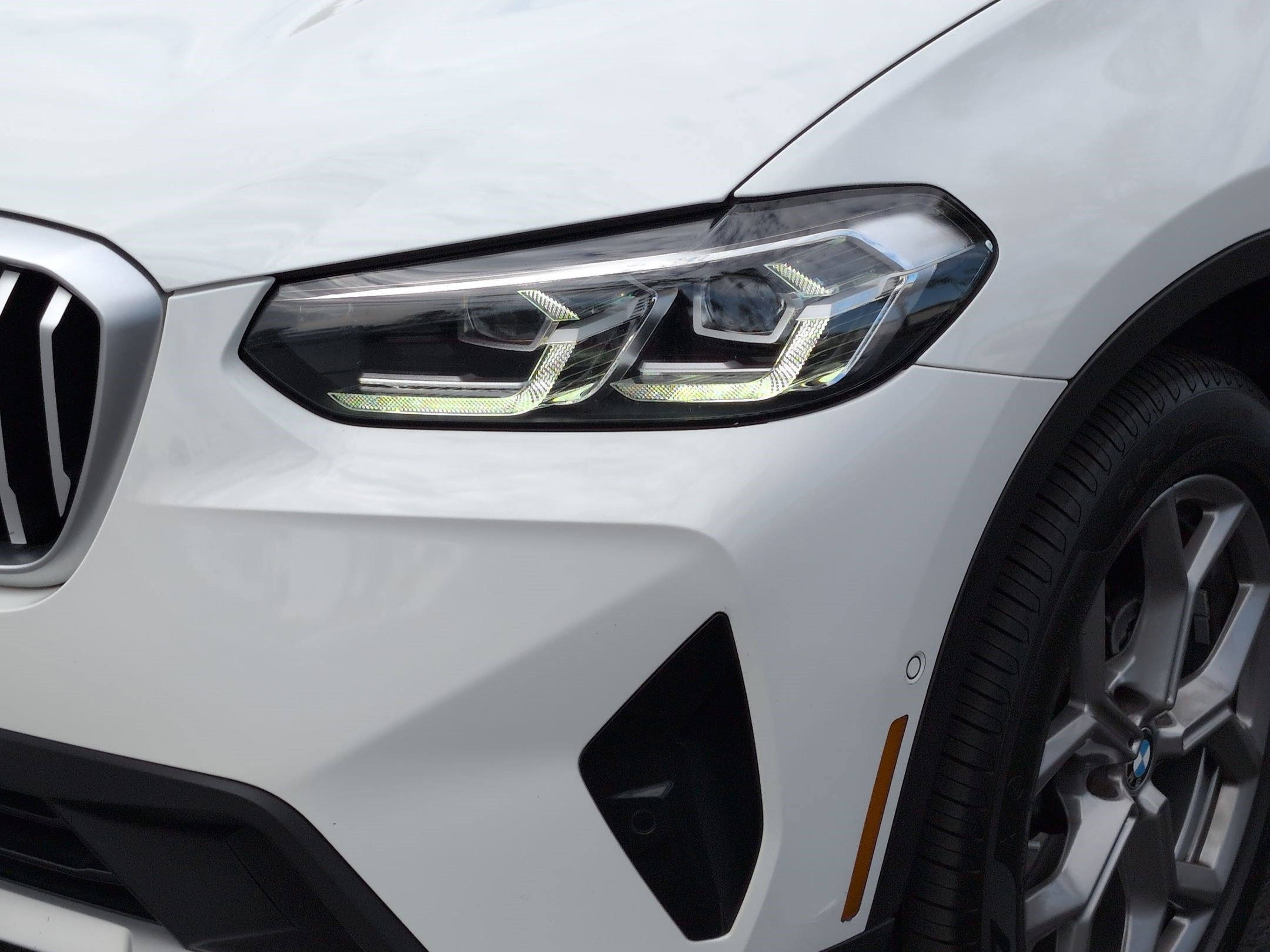 Certified 2023 BMW X3 sDrive30i w/ Premium Package w/ZPA RWD image 6