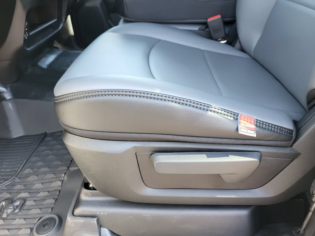 New 2026 RAM 2500 Tradesman AWD/4WD image 24