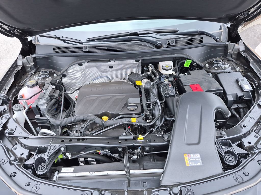 New 2026 Buick Envista Sport Touring FWD image 17