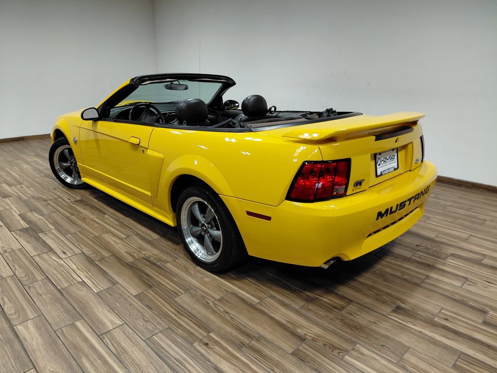 Used 2004 Ford Mustang GT image 21